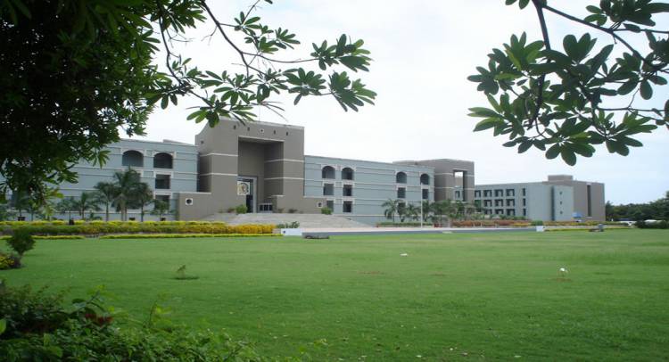 Gujarat HC Raps Lower Court For Keeping Juvenile In Police Custody