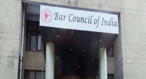 SC bars foreign law firms from practicing in India