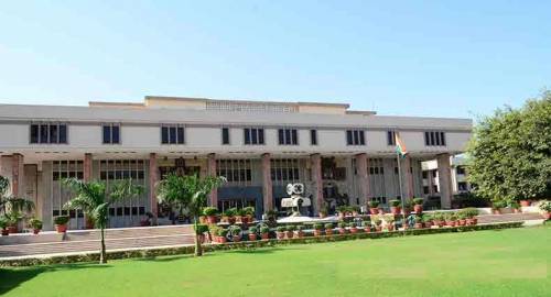 Delhi HC suspends the services of probationary Judge for having unexplained income